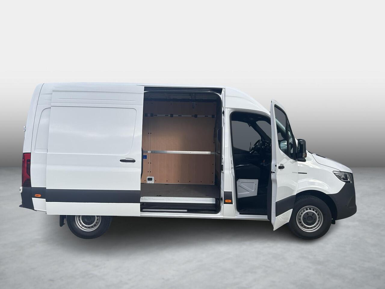 Mercedes-Benz eSprinter 314 L2 Pro 81kWh | Stoelverwarming | Cruise Control | Navigatie