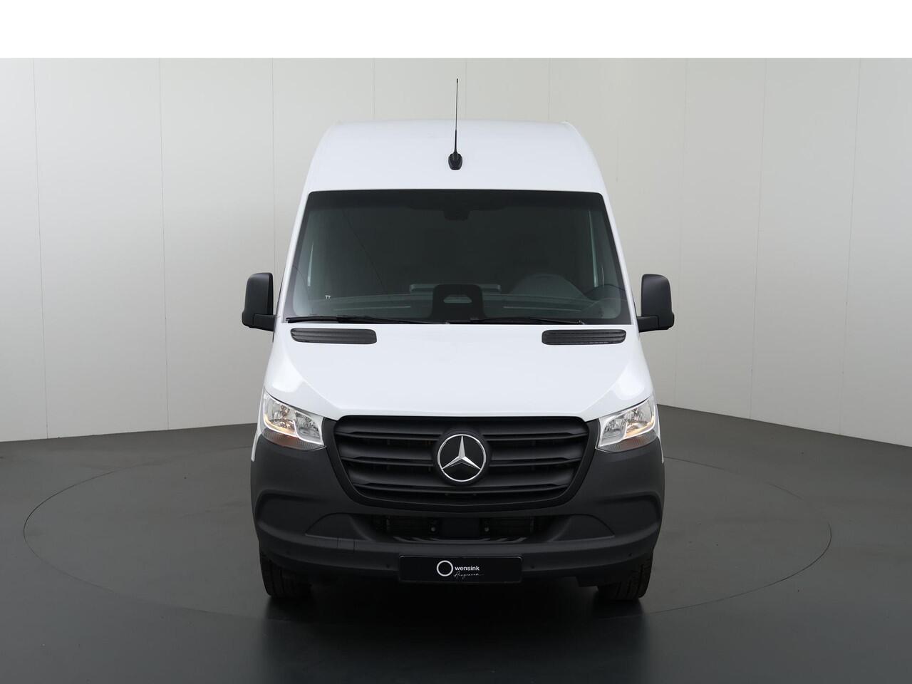 Mercedes-Benz eSprinter 314 GB L2 RWD PRO | 3 zits | Trekhaak | Stoelverwarming | Achteruitrijcamera |
