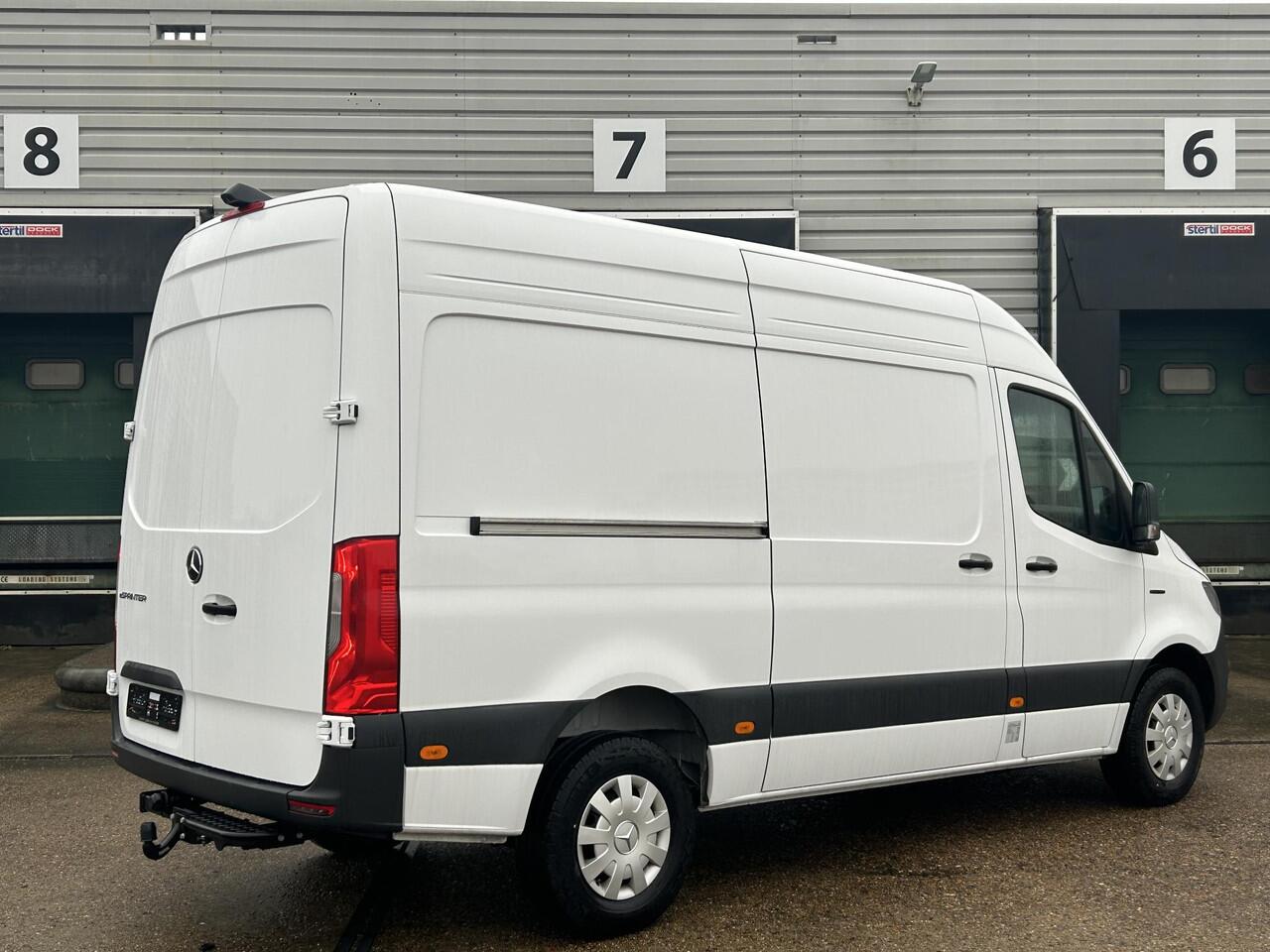 Mercedes-Benz eSprinter 320 L2 Pro 81kWh