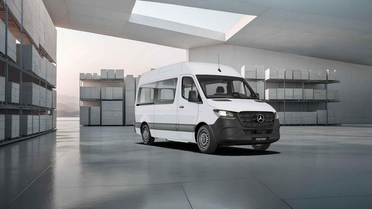 Mercedes-Benz eSprinter 314 L2 H2 RWD PRO 81kWh | Rolstoel ombouw | 115 kw Snelladen | Cruise-Controle | Achteruitrijcamera |