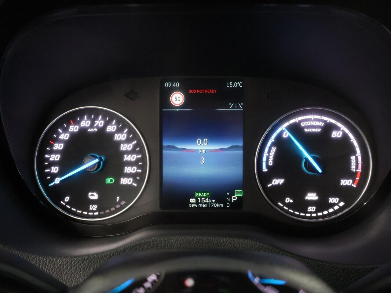 Mercedes-Benz eSprinter 314 L2 H2 PRO | 81 kWh | 100% elektrisch | 2000kg Trekhaak | 115Kw/u DC Snelladen | Smartphone integratie pakket | Carplay | Camera | Comfort bestuurdersstoel |