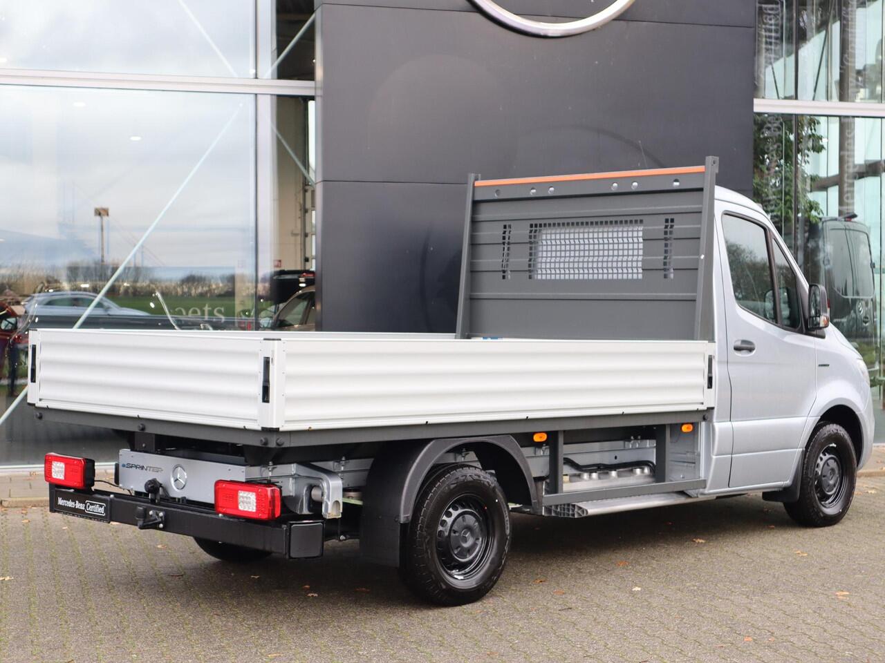 Mercedes-Benz eSprinter 320 L2 OPEN LAADBAK TREKHAAK