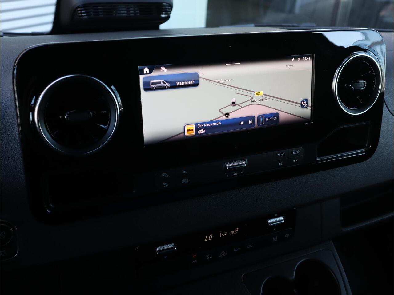 Mercedes-Benz eSprinter 320 L2 Pro 81kWh TREKHAAK BEGRENZER 120KM/H