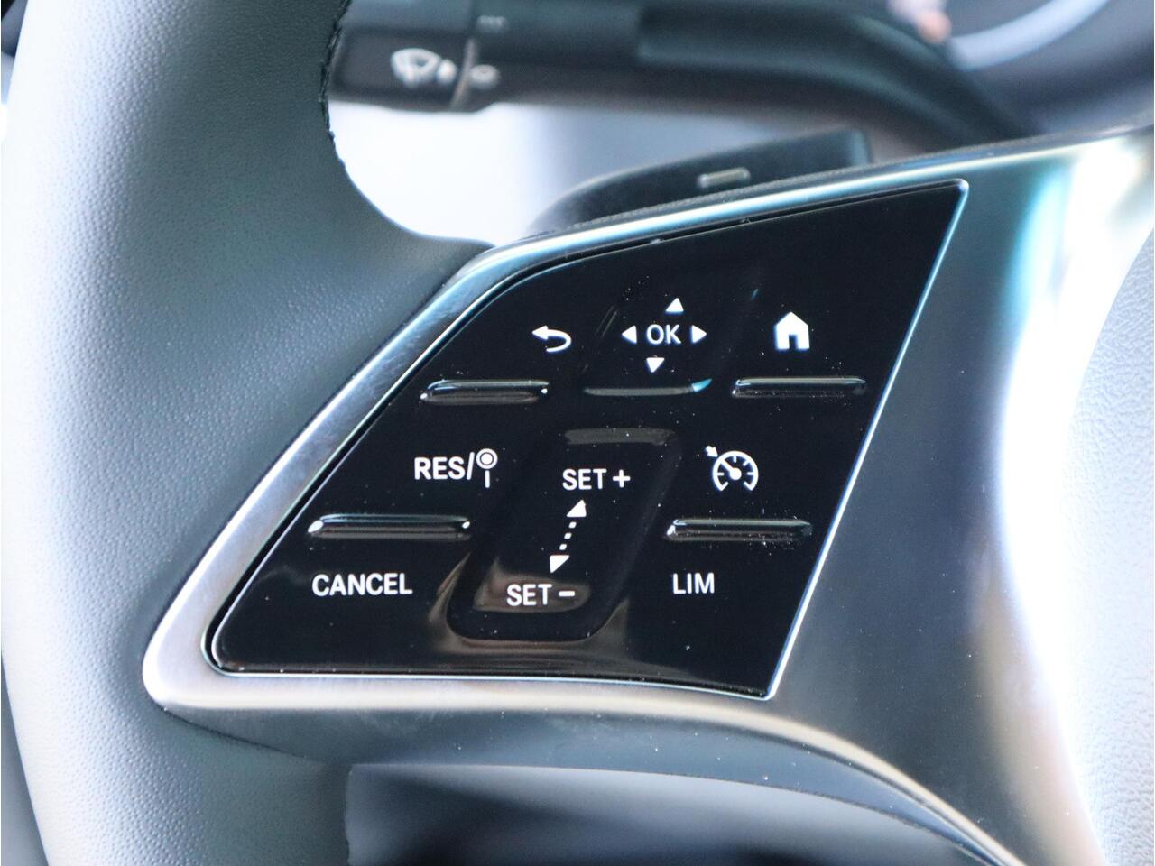 Mercedes-Benz eSprinter 320 L2 Pro 81kWh TREKHAAK BEGRENZER 120KM/H