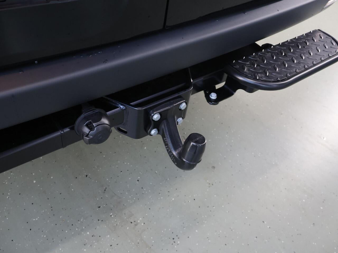 Mercedes-Benz eSprinter 414 GB L2 H2 PRO | 81 kWh | 4250 GVW | 2000 KG Trekhaak | Cruise-Controle | MBUX | Achteruitrijcamera | DC laden 115 kW | Smartphone integratie pakket |