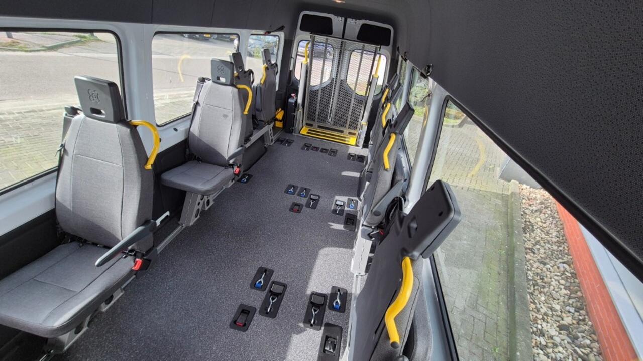 Mercedes-Benz eSprinter ROLSTOELBUS / 4250kg / B-rijbewijs / grootste Accu /snelladen