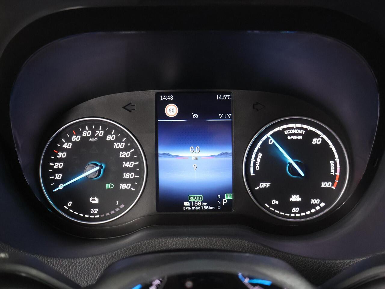 Mercedes-Benz eSprinter 414 GB L2 H2 PRO | 81 kWh | 4250 GVW | 2000 KG Trekhaak | Cruise-Controle | MBUX | Achteruitrijcamera | DC laden 115 kW | Smartphone integratie pakket |