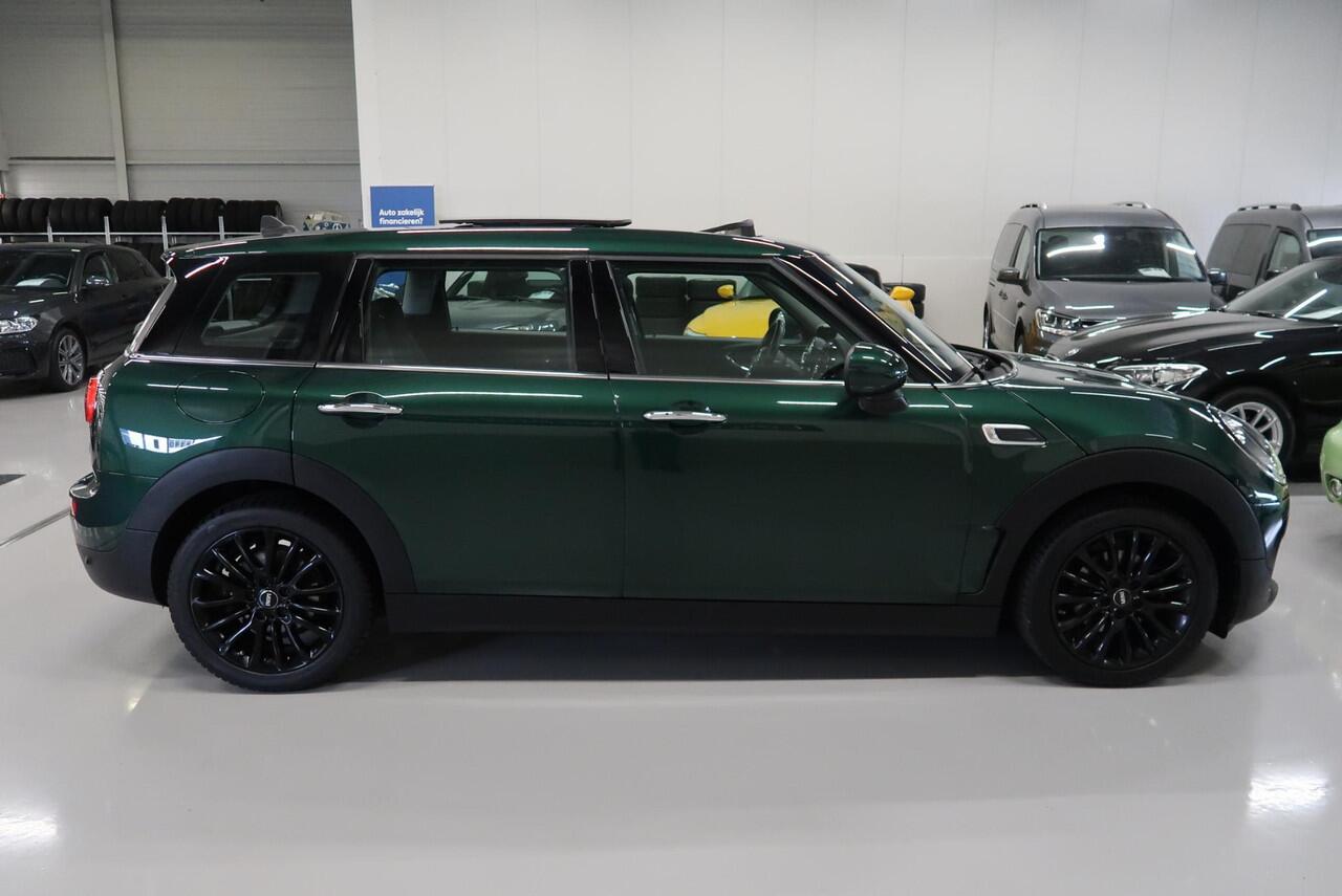 Mini CLUBMAN Mini 1.5 One Automaat Panoramadak Harman/Kardon Navigatie App connect Airco-ecc Stoelverwarming British Racing Green Dealer onderhouden Cruise control