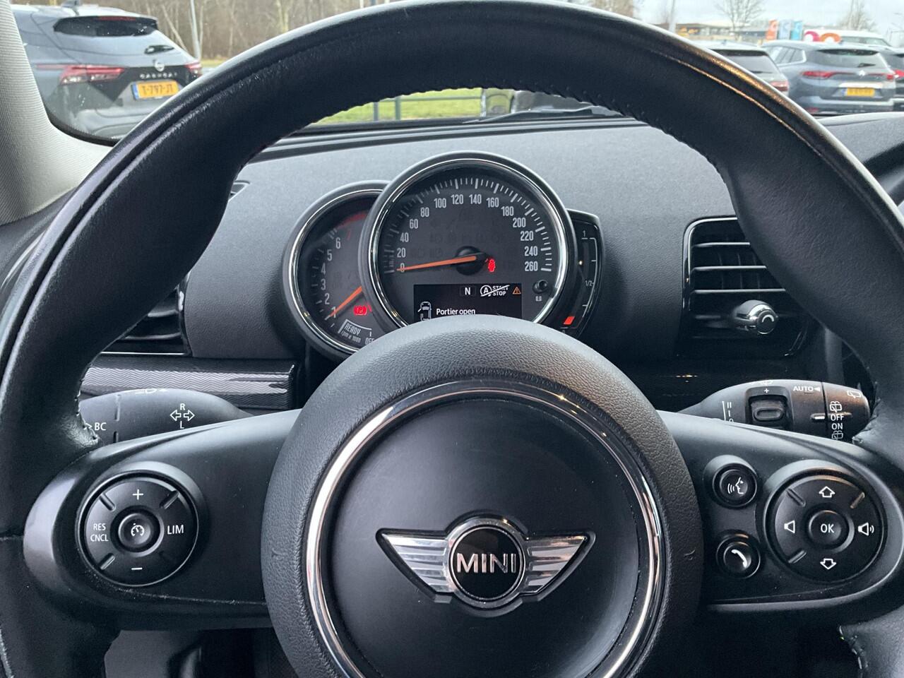 Mini CLUBMAN Mini 1.5 One Salt Trekhaak | Stoelverwarming