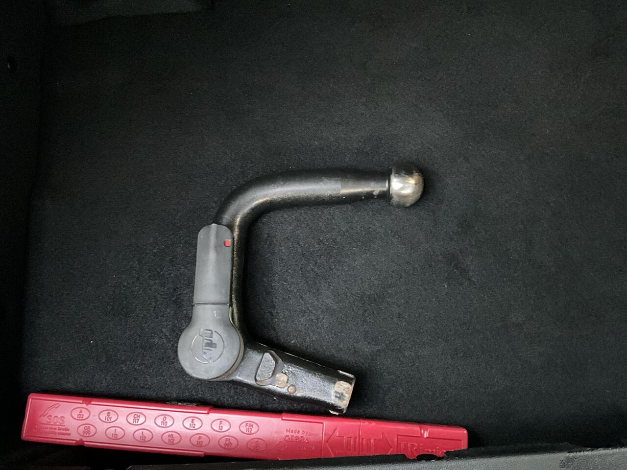 Mini CLUBMAN Mini 1.5 One Salt Trekhaak | Stoelverwarming