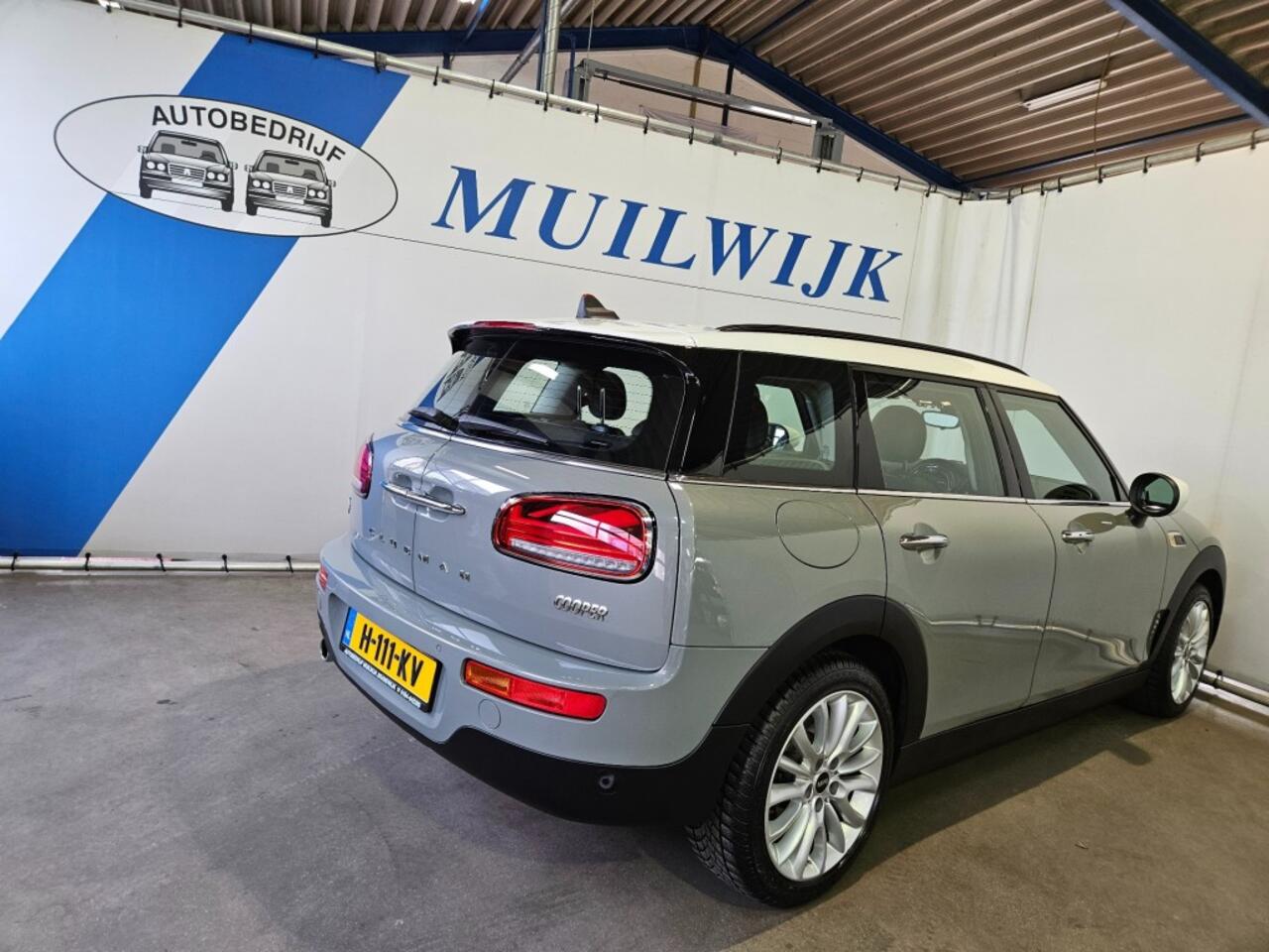 Mini CLUBMAN 1.5 Cooper Business Edition / Full LED / Leder / NL Auto