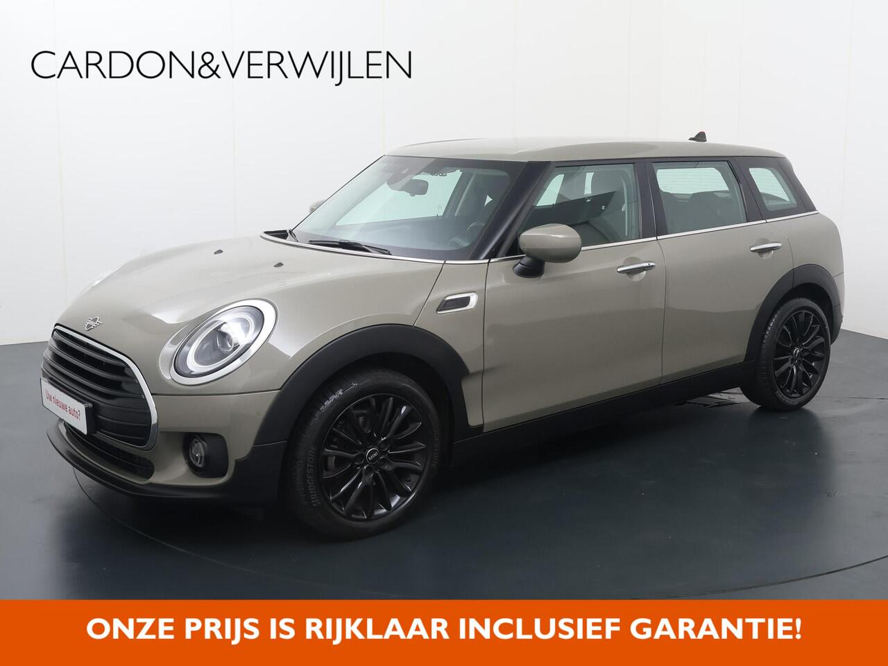 Mini CLUBMAN Mini 1.5 One Business Edition | 102 PK | Navigatiesysteem | Cruise control | Climate control |