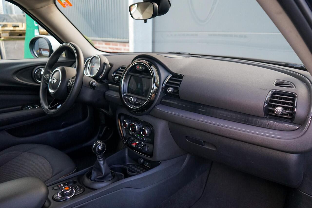 Mini CLUBMAN 1.5 One D