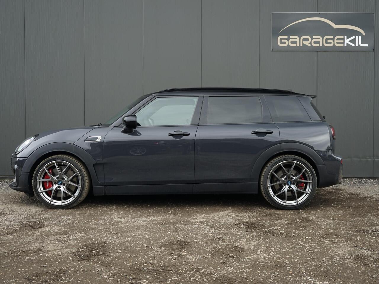 Mini CLUBMAN Mini 2.0 JCW ALL4 Chili Dealeronderh. / 306pk! / Harman Kardon / Comfort Acces / Panoramadak / Sportstoelen / Stoelverwarming