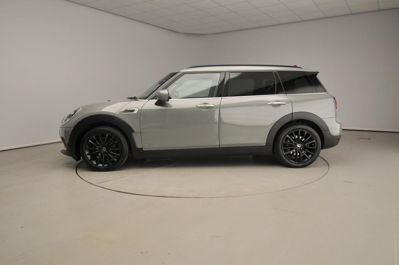 Mini CLUBMAN One Trekhaak / LED / Getint glas / Climate / PDC / Cruise / Alu wielen 17 inch