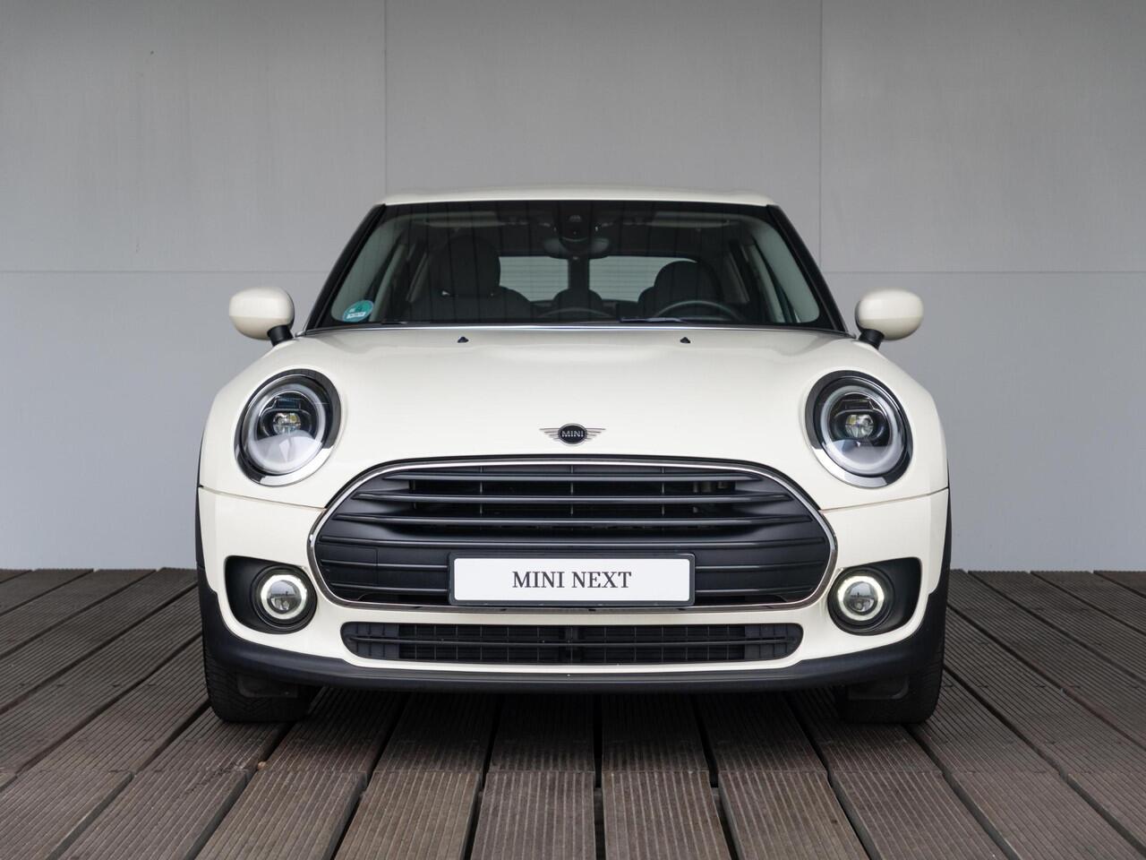 Mini CLUBMAN One Classic + Business Edition + Apple Carplay