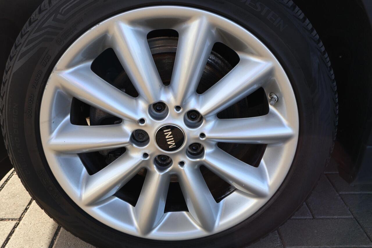 Mini CLUBMAN One | Cruise Control | Parkeersensor Achter | LED Koplampen