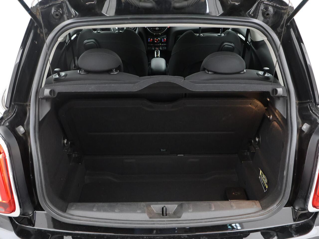 Mini COOPER MINI 1.5 136PK AUT. PEPPER | CARPLAY | PDC | CLIMATE | CRUISE | LED |