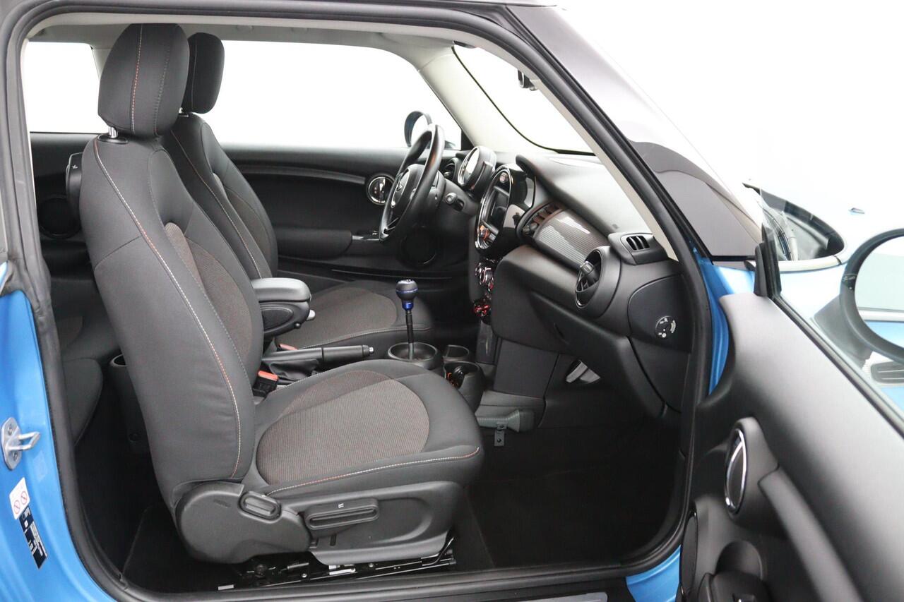 Mini COOPER 1.5 CHILI*A/C*CRUISE*NAVI*BLUETH.*I-DRIVE*ORIG NL*