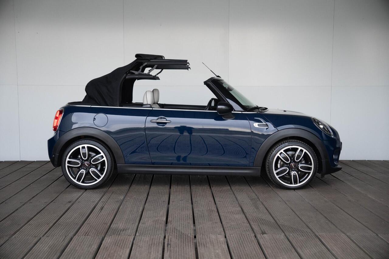 Mini COOPER Cabrio Aut. Chili + Business Plus + Stoelverwarming + Comfort Access