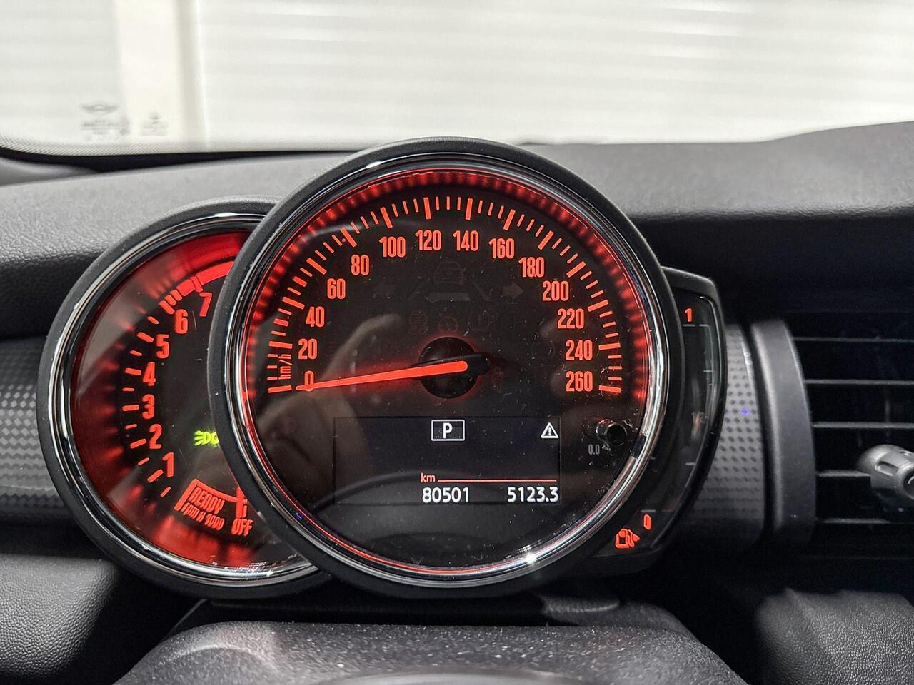 Mini COOPER 3-Deurs Chili | Stoelverwarming | Navigatiesysteem | Cruise Control