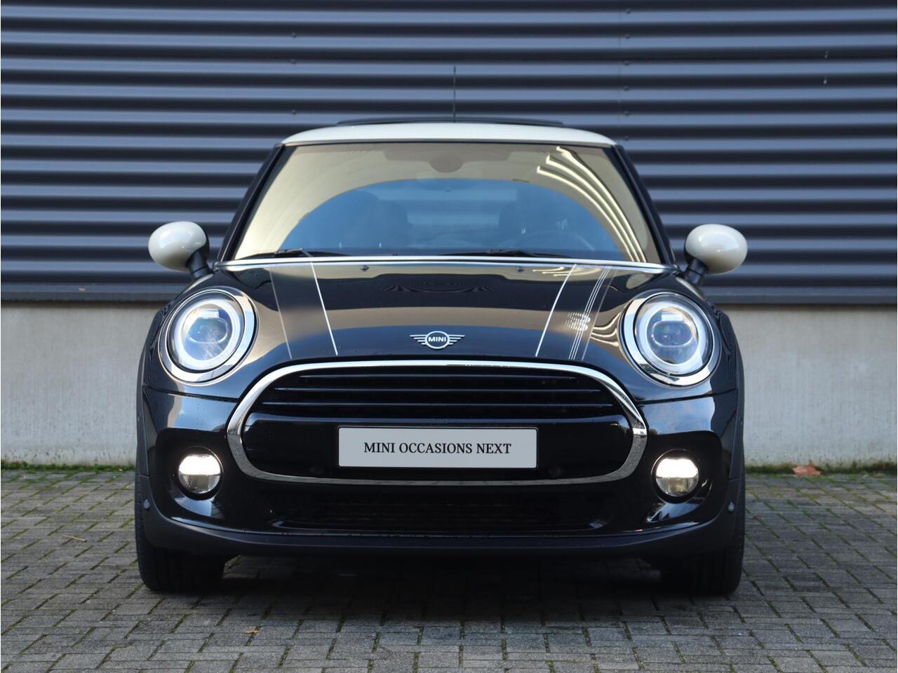 Mini COOPER 3-deurs | 60 Years Edition | Panodak | Harman Kardon | Head-Up | Comfort Access | Apple Carplay | Stoelverwarming | 17'' LMV
