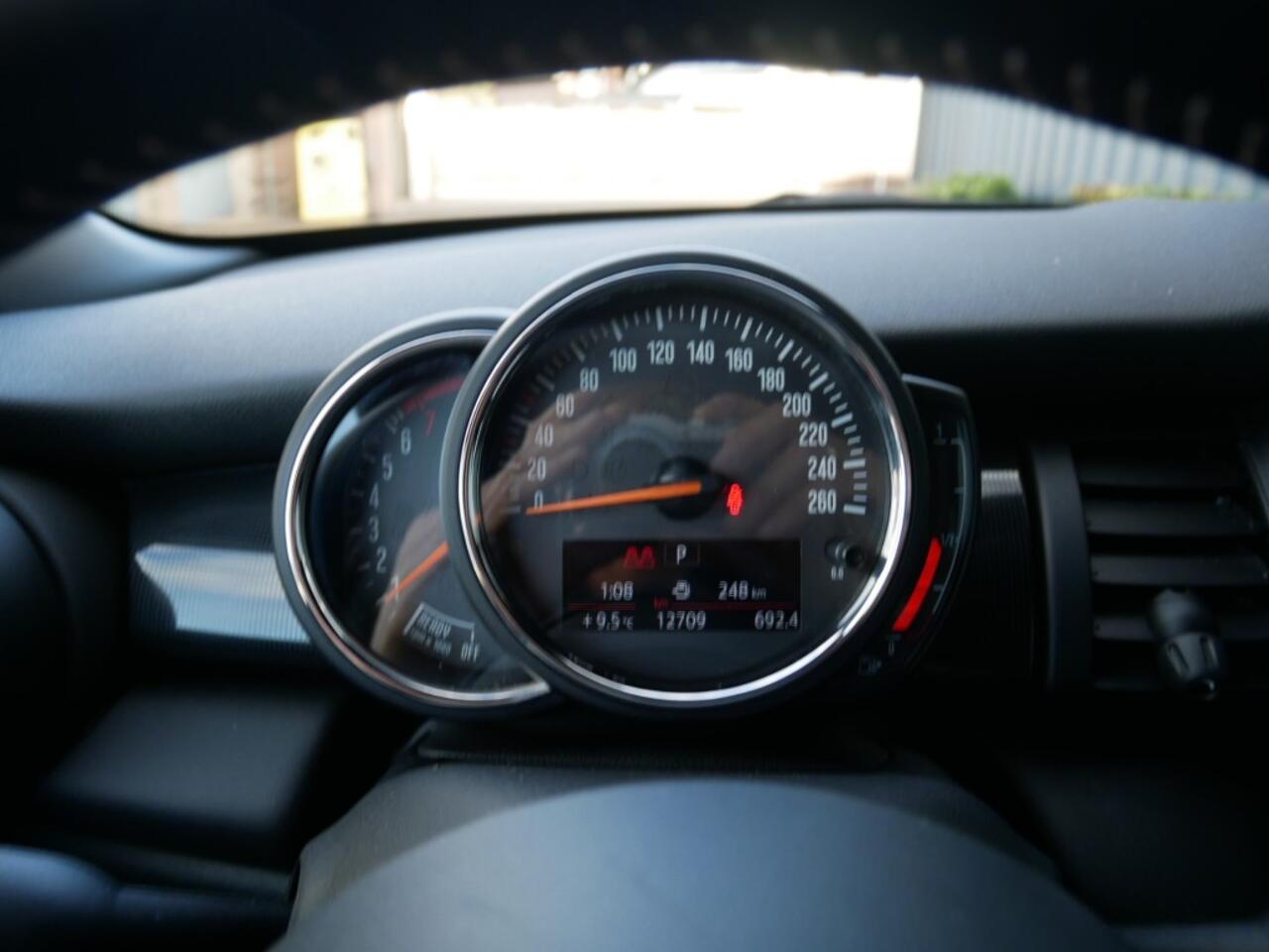 Mini COOPER 1.5 COOPER CHILI (136PK) **Clima//Navi//Lm **