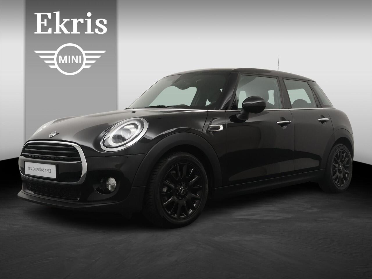 Mini COOPER 5-deurs Pepper | Cruise | PDC | Comforttoegang | LED |