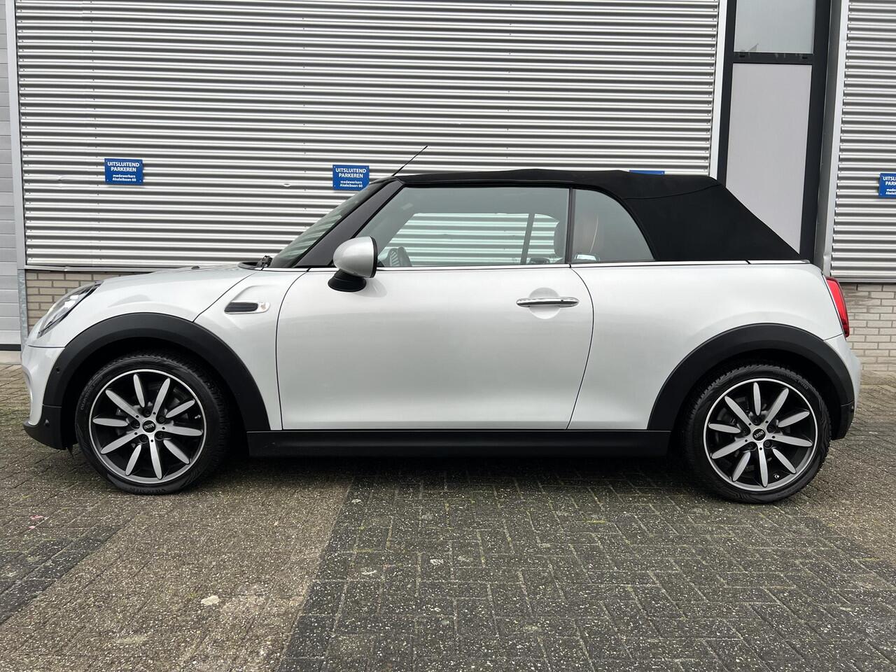 Mini COOPER Mini Cabrio 1.5 Chili | Apple Carplay & Android Auto | Bruin Lederen Bekleding | Climate Control | Cruise Control