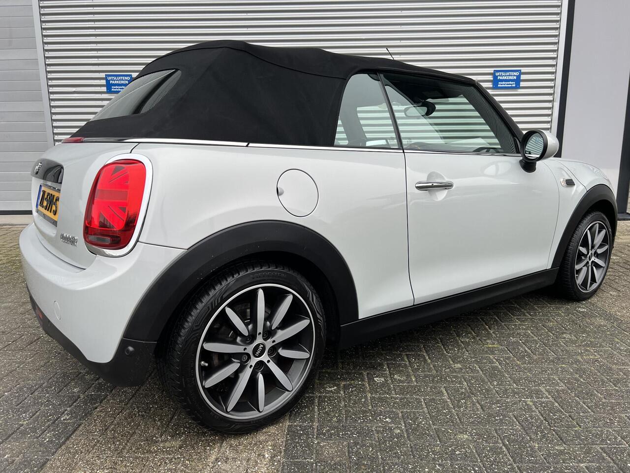 Mini COOPER Mini Cabrio 1.5 Chili | Apple Carplay & Android Auto | Bruin Lederen Bekleding | Climate Control | Cruise Control