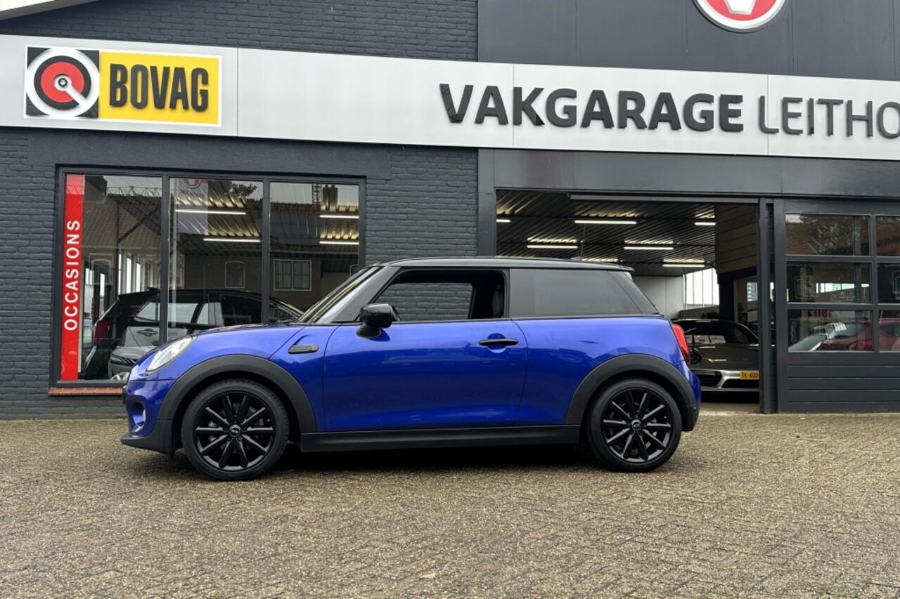 Mini COOPER Mini 1.5 Chili | Black Edition