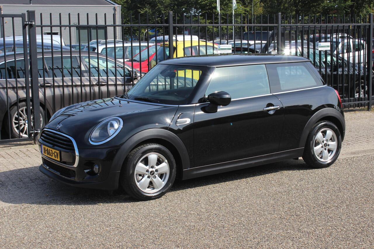 Mini COOPER Mini 1.5 Navigatie, 136PK!