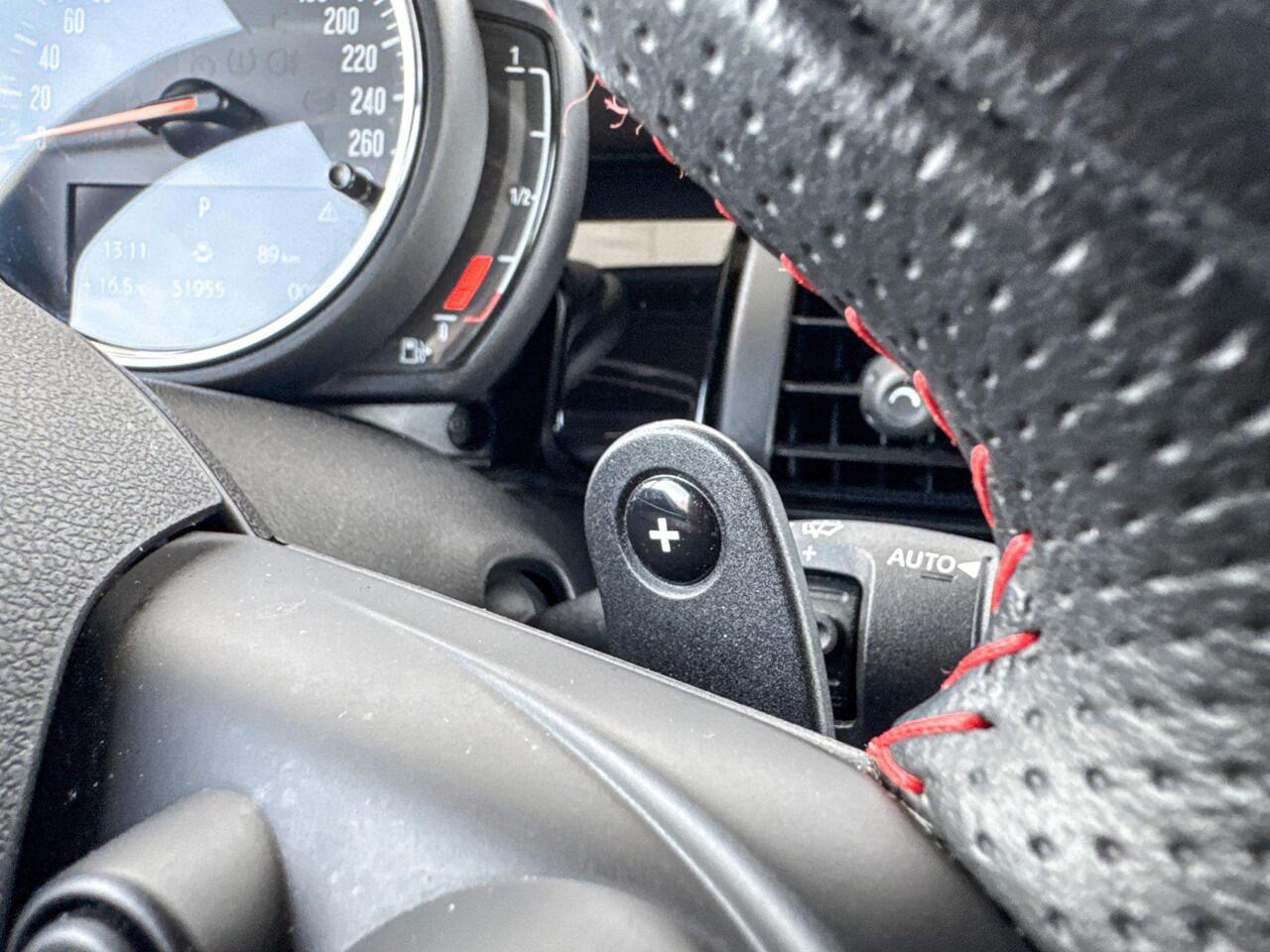 Mini COOPER Cabrio 2.0 Cooper S Hammersmith / JCW Pack / Harman Kardon / Head-Up / LED Koplampen / Comfort Access / Stoelverwarming / Black Pack / 17 Inch