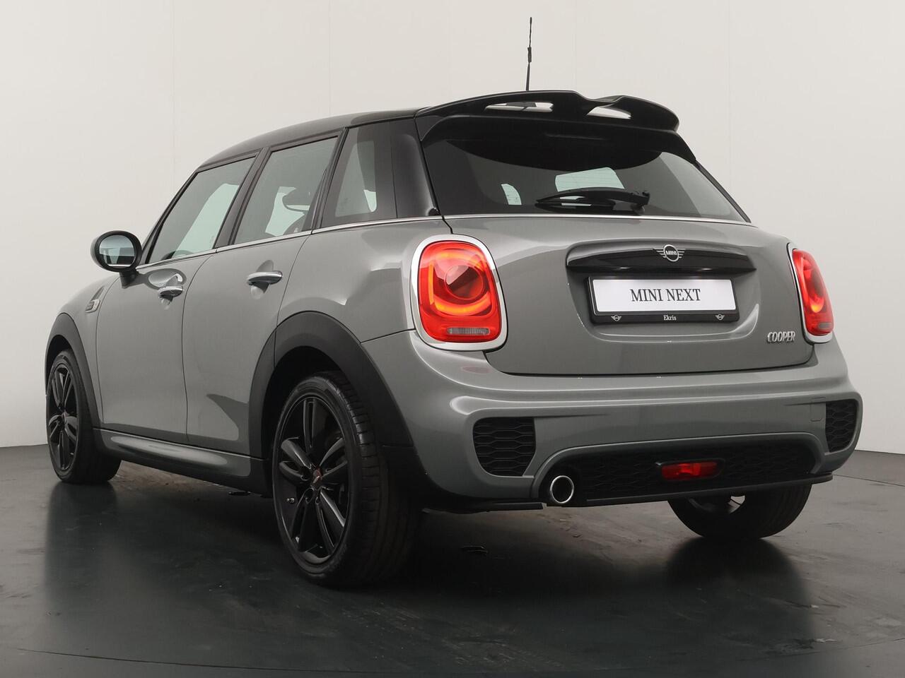 Mini COOPER 5-deurs Chili | JCW-trim | NAVI | CRUISE |