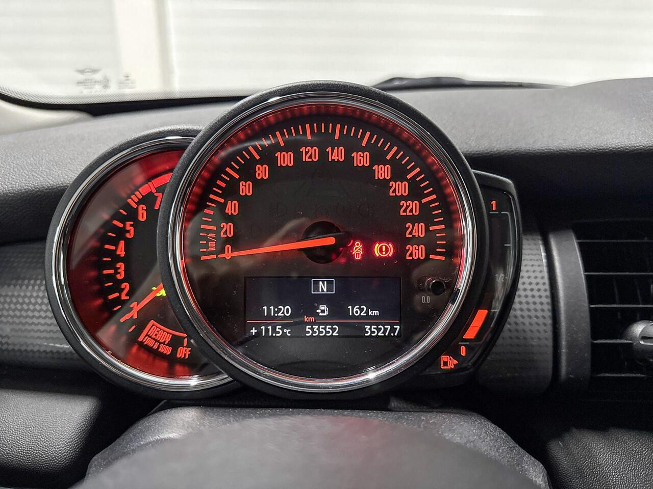 Mini COOPER 3-deurs | Navigatiesysteem | Airconditioning | Smartphone-integratie