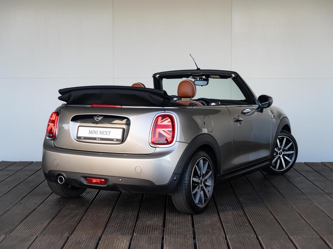Mini COOPER Cabrio Pepper + Chester leder