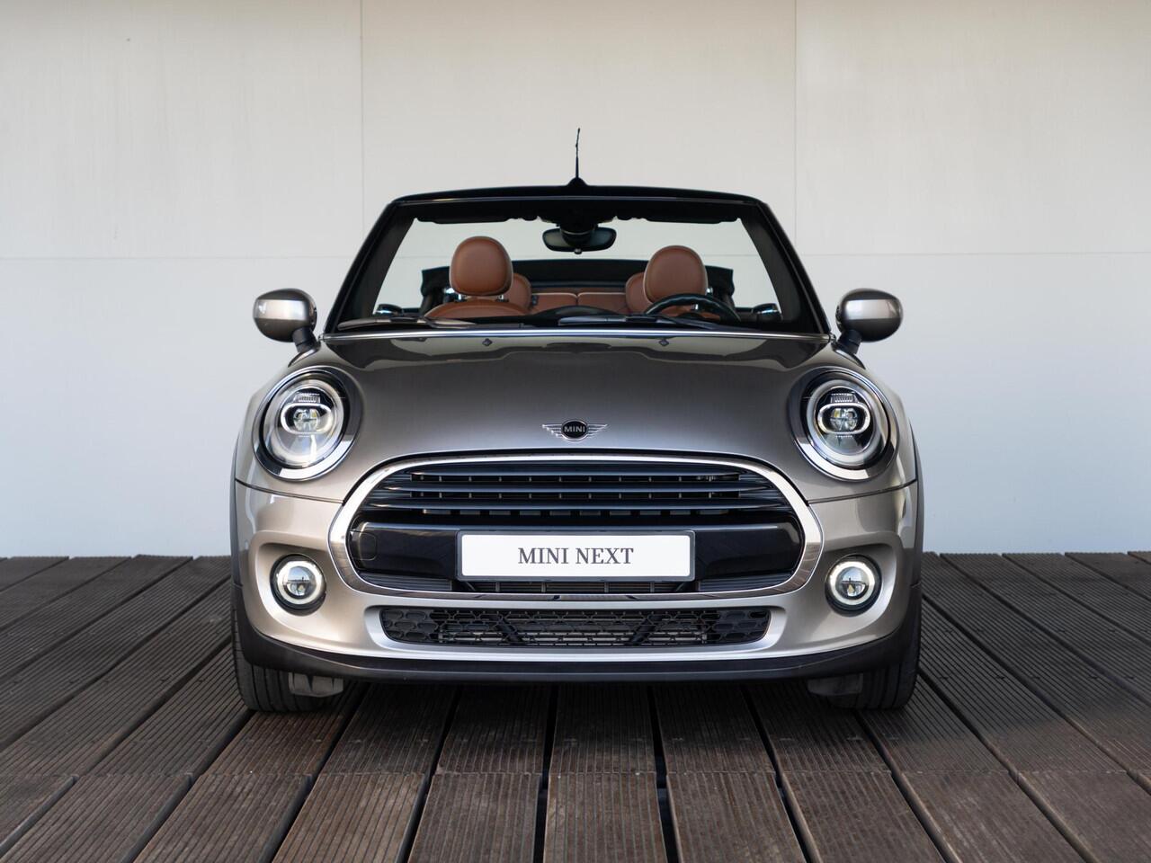 Mini COOPER Cabrio Pepper + Chester leder