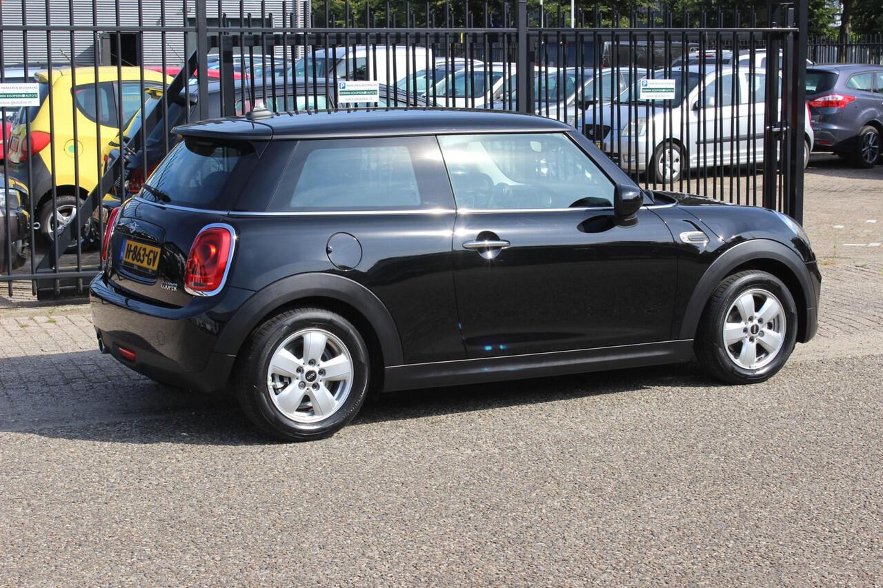 Mini COOPER Mini 1.5 Navigatie, 136PK!