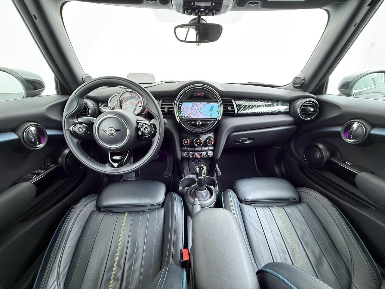 Mini COOPER Mini Cabrio 1.5 Sidewalk Edition Leder | Automaat | Navigatie | Camera | Cabriolet