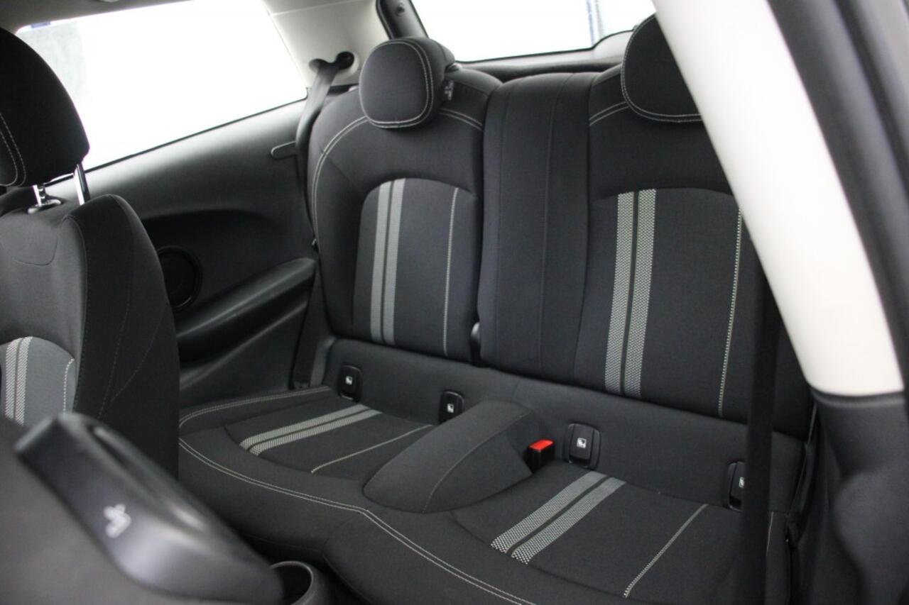 Mini COOPER Electric Basic 33 KWH - Carplay, Navi, Clima, Cruise, SOH 95%