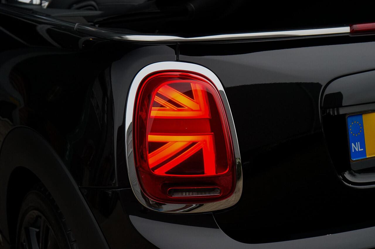 Mini COOPER Cabrio 1.5 Chili