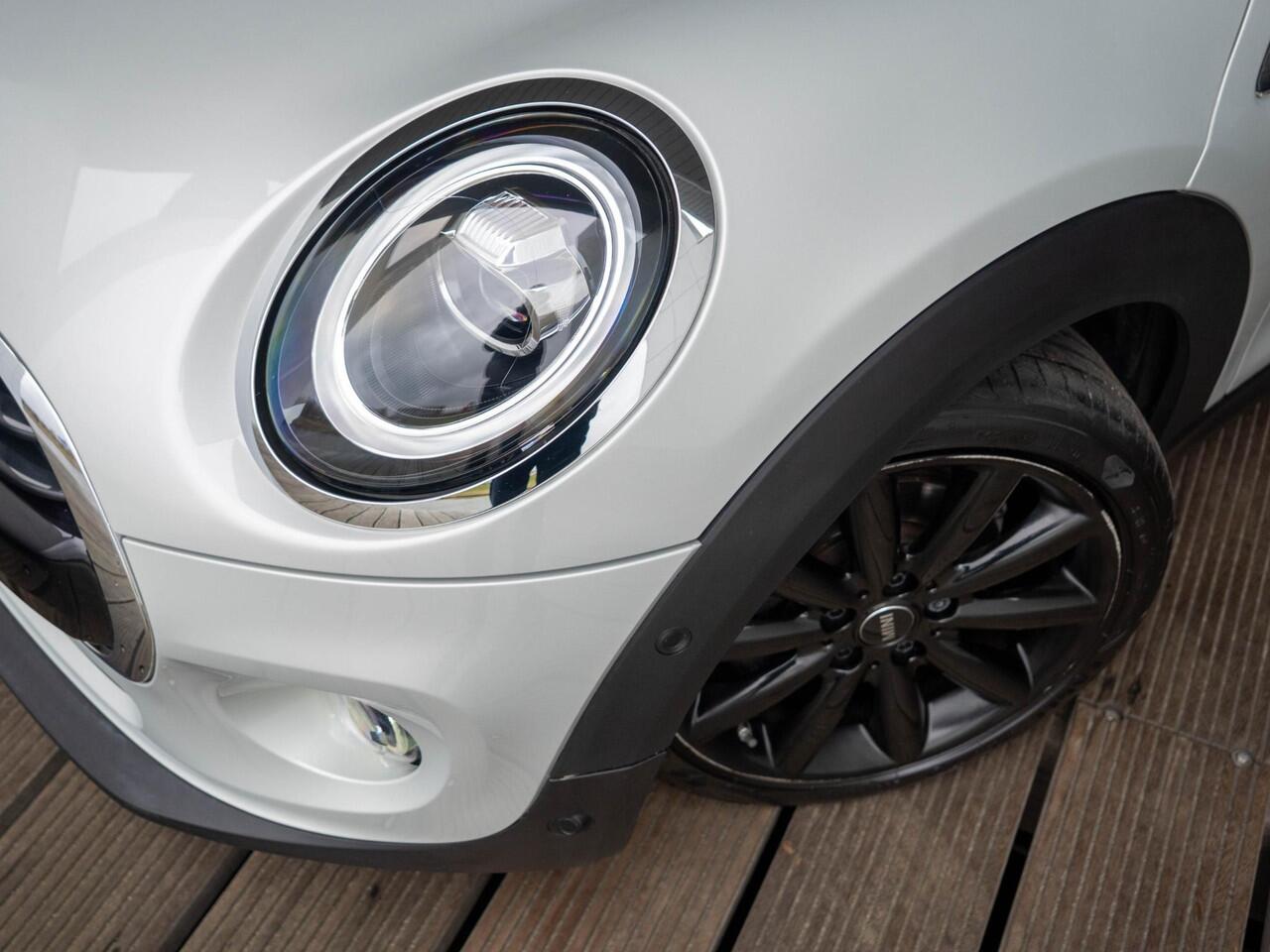 Mini COOPER 3-deurs Aut. Chili + Yours leder + Stoelverwarming