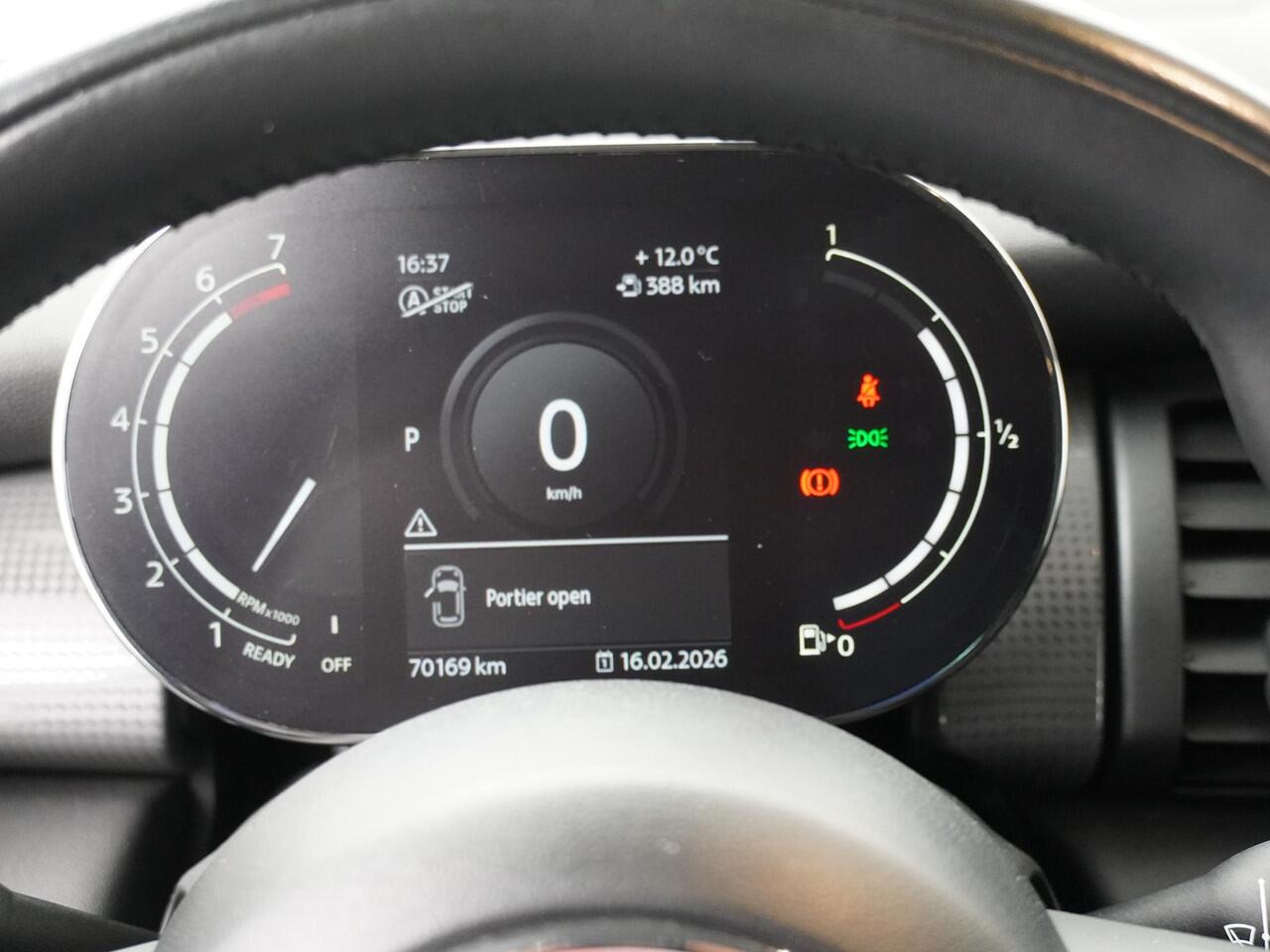 Mini COOPER 5-deurs | Chili | Cruise Control | LED | PDC | Navigatiesysteem |