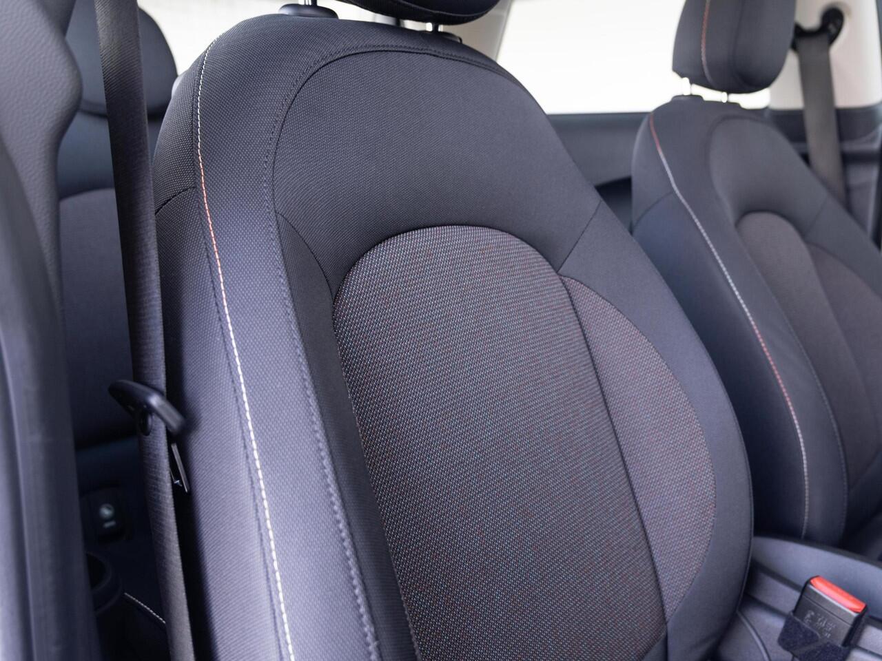 Mini COOPER 3-Deurs Airco + Regen- en lichtsensor