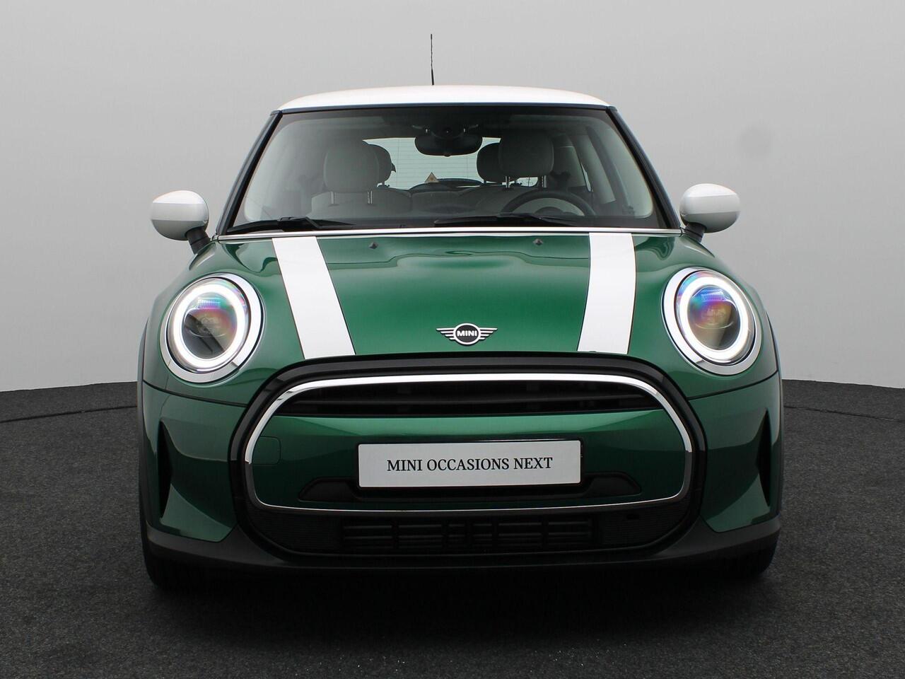 Mini COOPER 3-deurs Classic + Sportstoelen + PDC + LED + 16''