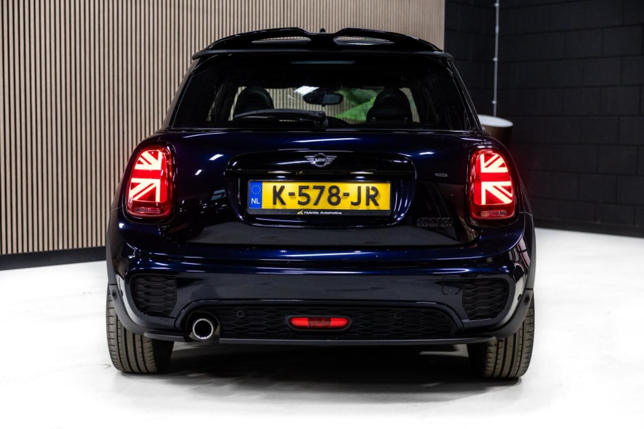 Mini COOPER Mini 1.5 Dalston Edition | Pano | CarPlay | Camera |