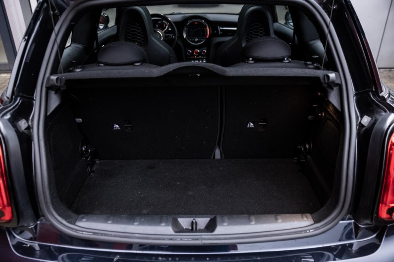 Mini COOPER Mini 1.5 Dalston Edition | Pano | CarPlay | Camera |