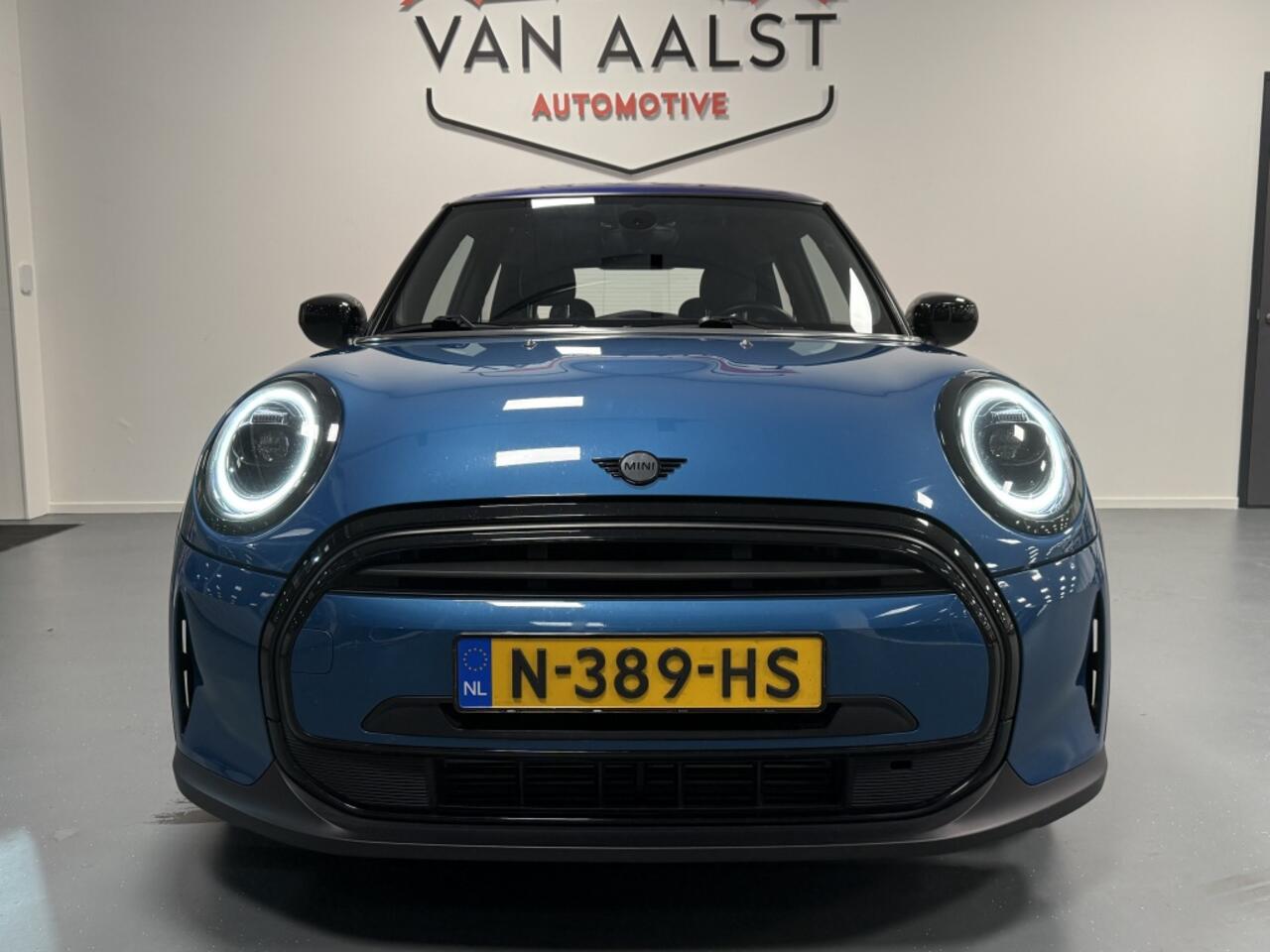 Mini COOPER Mini 1.5 Business Edition/ Automaat/ Led/ Navi/ Cruise