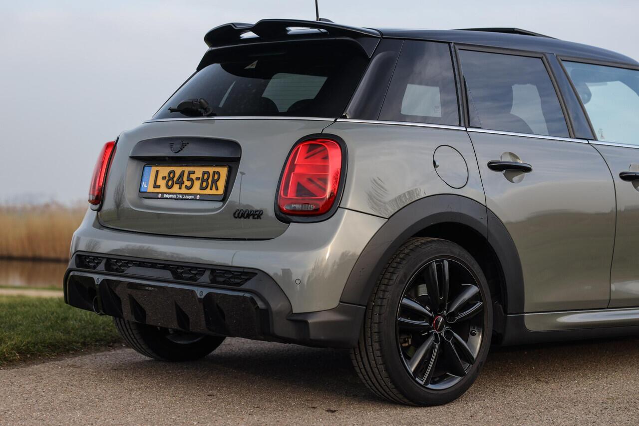 Mini COOPER 1.5 Aut-7 John Cooper Works ? Pano ? ACC ? Stuurverwarming