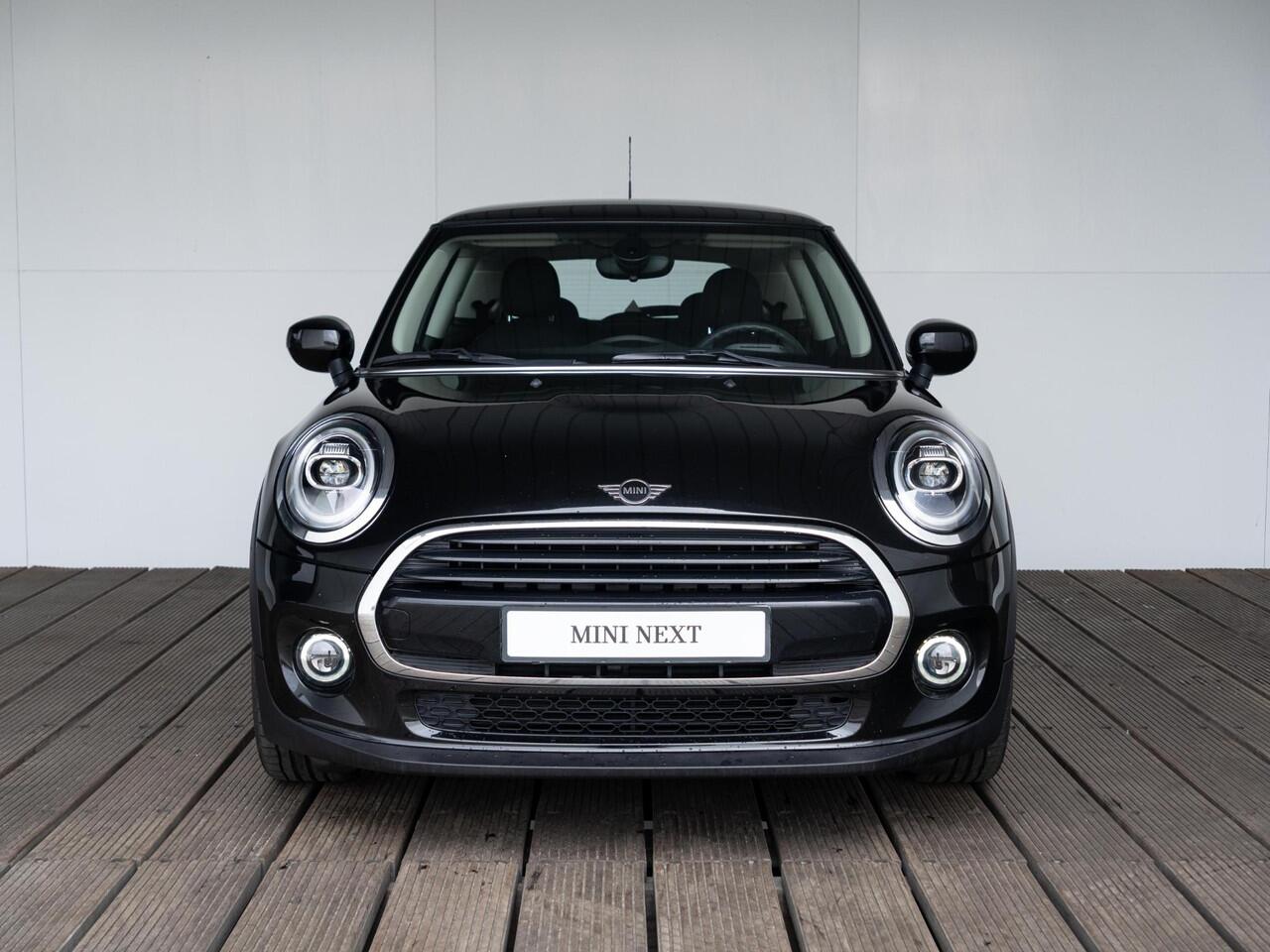 Mini COOPER 3-deurs Business Plus Navigatie + Keyless entree